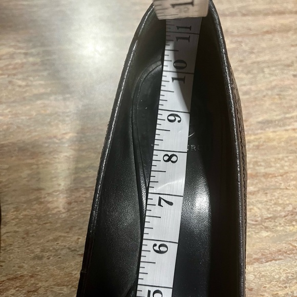 Tory Burch black wedge shoes - Picture 15 of 16